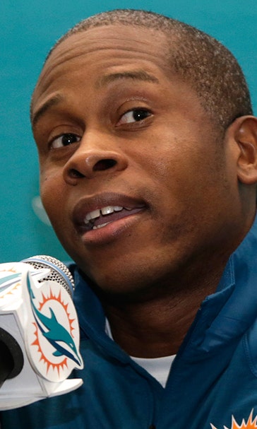 New Dolphins DC Vance Joseph feels responsible for Bengals playoff loss